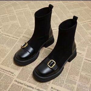 Black Women's Buckle Chelsea Boots